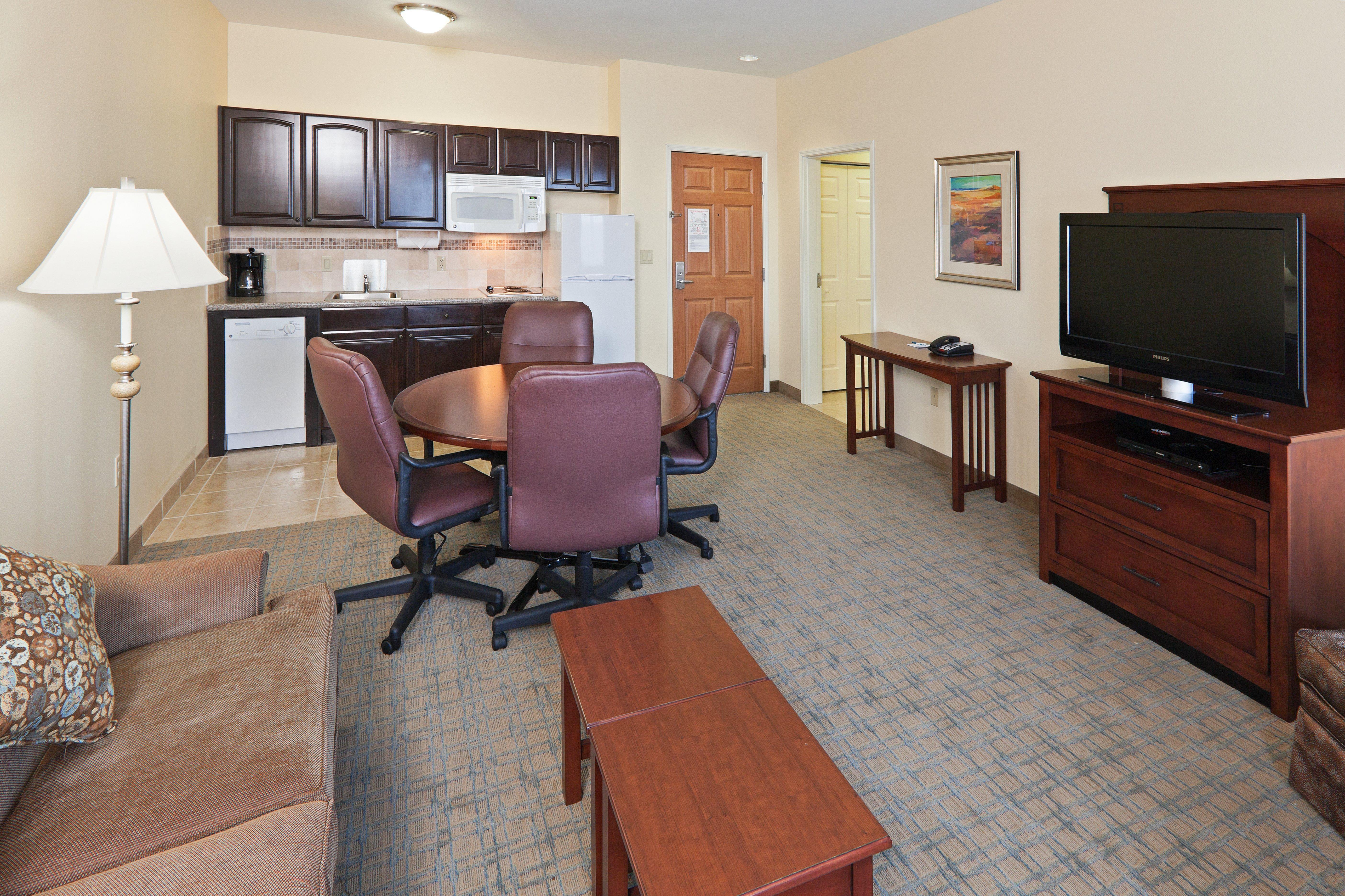 Hotel Staybridge By Ihg 3*