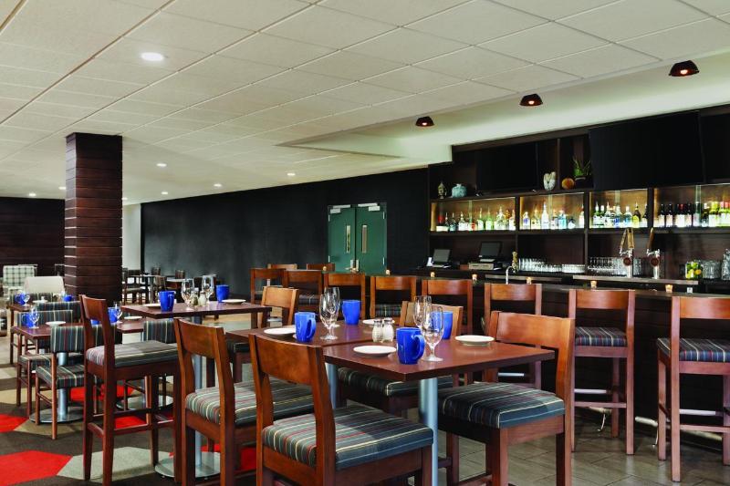 Staybridge By Ihg Hotel