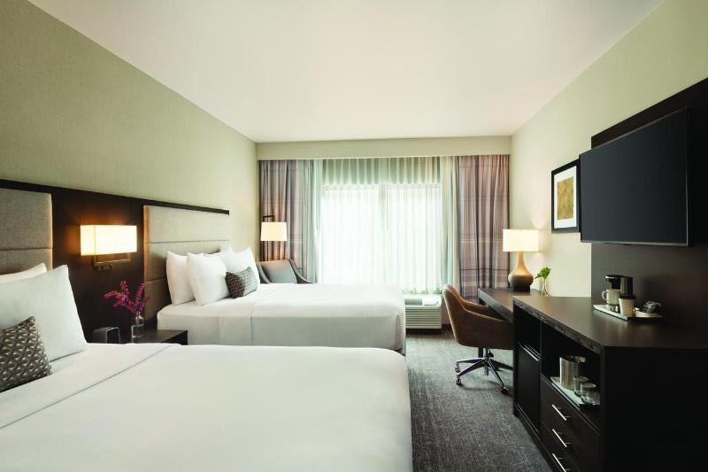 Staybridge By Ihg 3*